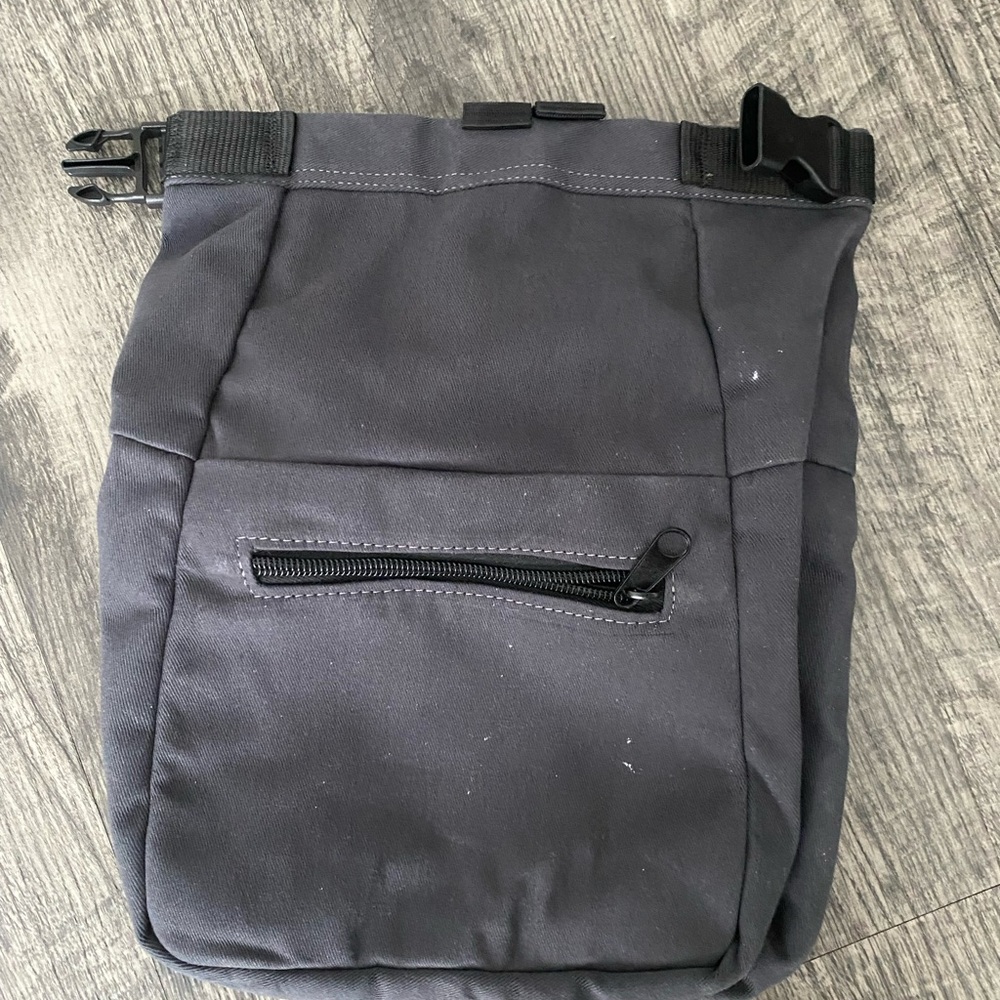 Rúngne Chalk Bucket - Picture 2 of 2